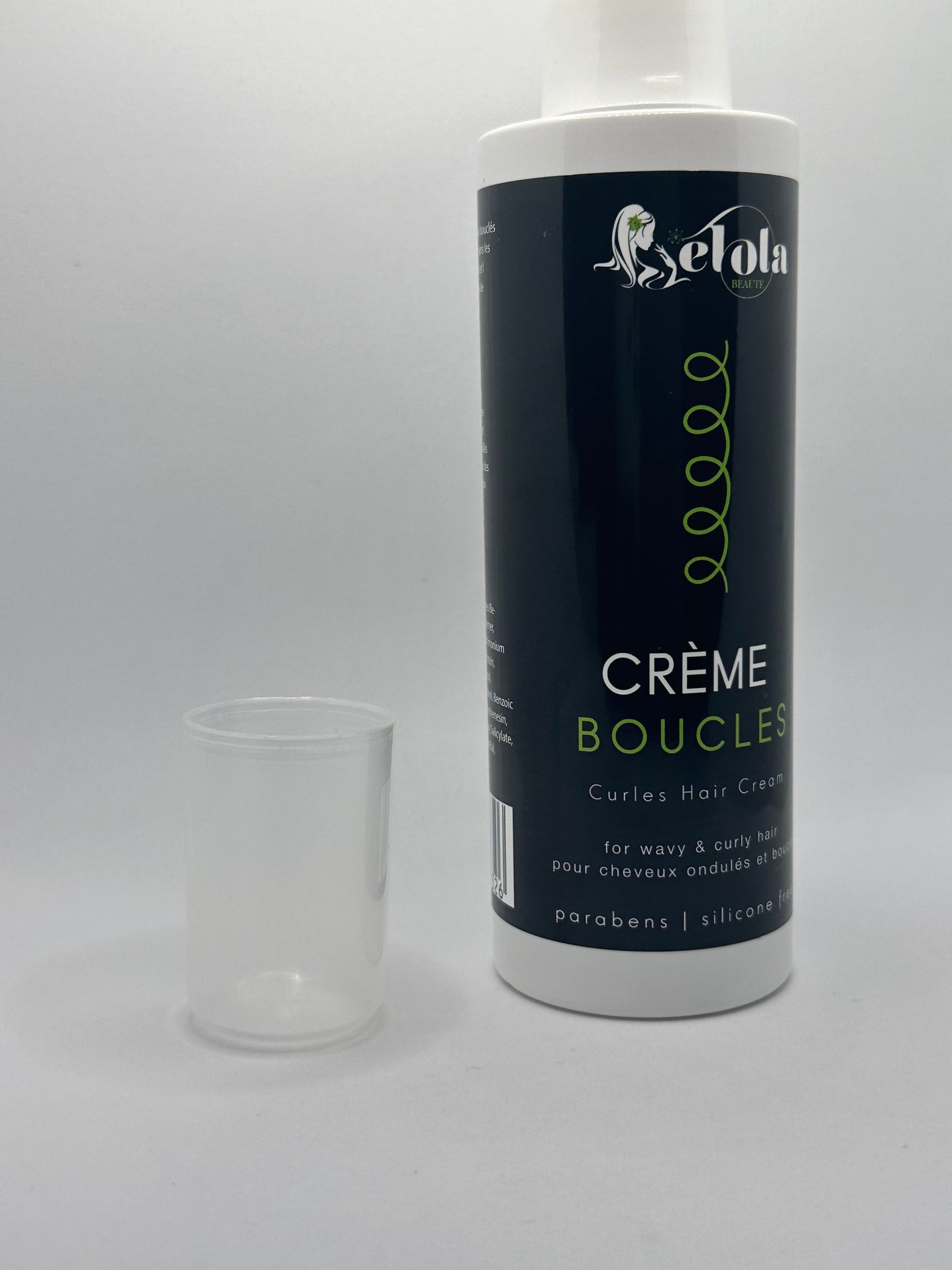 Crème hydratante et définissante pour boucles